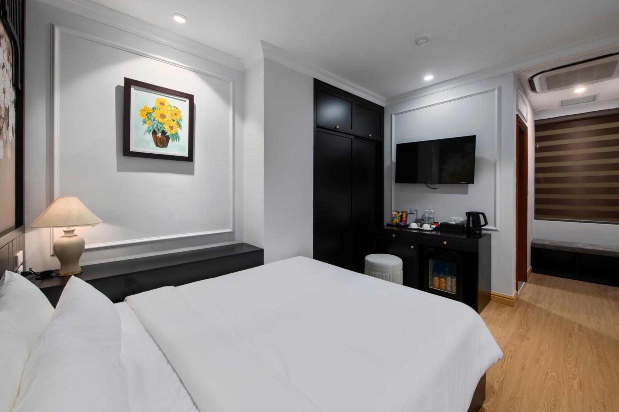 Serenata San De Hanoi Hotel Εξωτερικό φωτογραφία